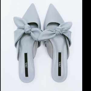 Zara Women Blue Flat Mules With Bow